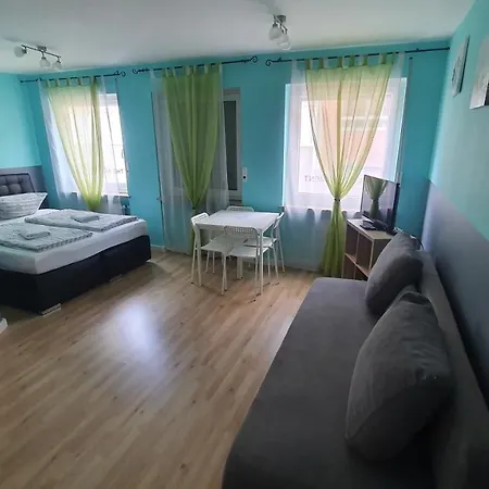 Apartment Center *