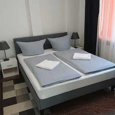 Center Apartmán *